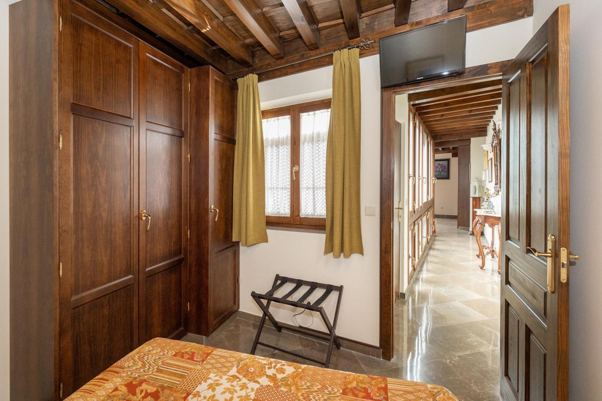 Apartamentos En Pleno Centro, Aljibe Rodrigo Del Campo 1A กรานาดา ภายนอก รูปภาพ